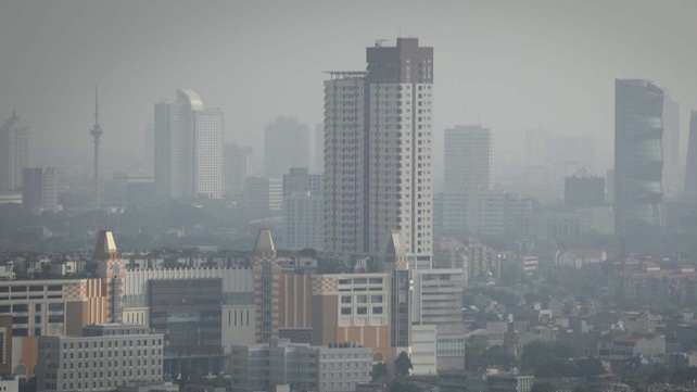 Debat Polusi Udara di Jakarta: PLTU vs Asap Kendaraan Bermotor, Mana yang Salah?