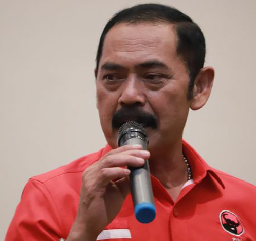 Dukung Ganjar Pranowo Sebagai Capres, Ketua DPC PDIP Solo Dijatuhi Sanksi Peringatan Keras