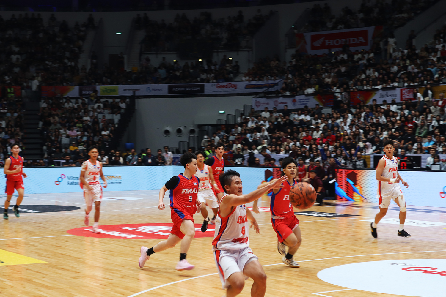 Honda DBL Jakarta Championship: Kompetisi Basket SMA Terbesar Berakhir di Indonesia Arena