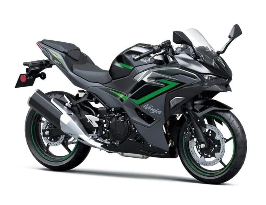 Lahirnya Kawasaki Ninja 500, Sepeda Motor Sport Trendy Terbaru 2023!