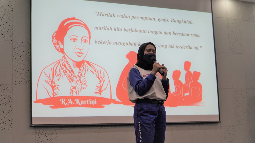 Sambut Hari Kartini, 1143 Perempuan Indonesia Dapat Edukasi Safety Riding dari AHM