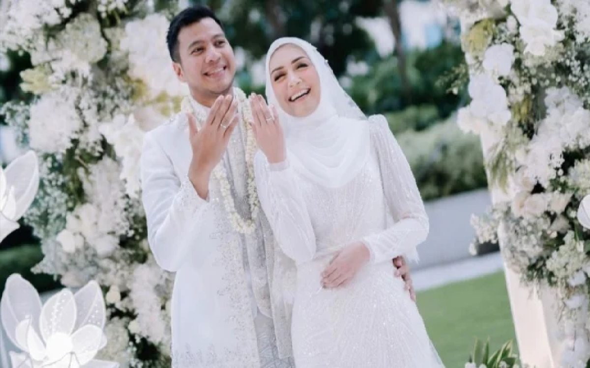 Berita Pernikahan Kedua Melody Prima dan Ilham Prawira