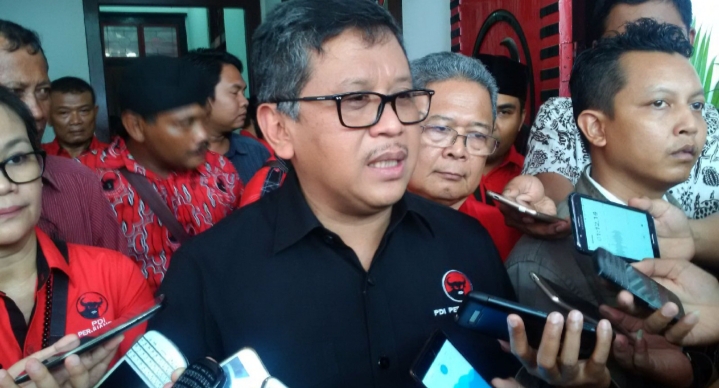 FX Rudy Cuma Halu, Sekjen PDIP Bantah Ganjar Pranowo Kantongi Restu Megawati Jadi Capres 2024
