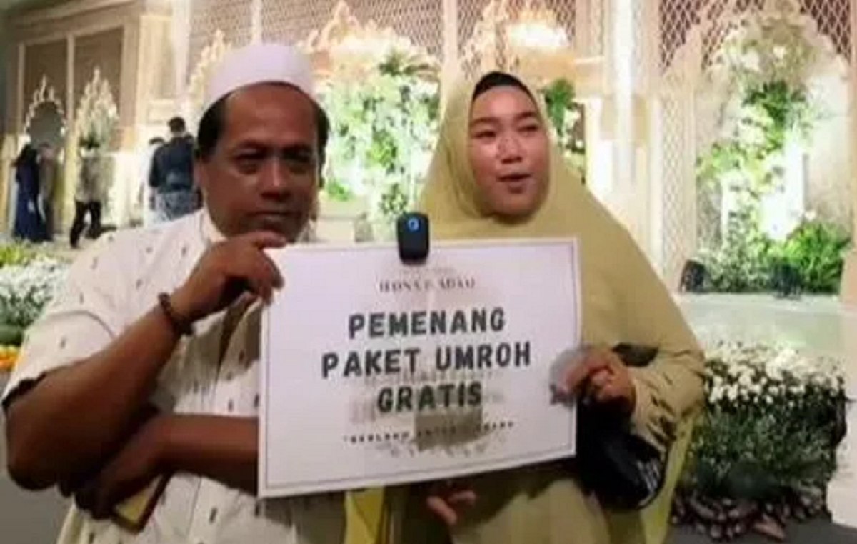 Viral! Pernikahan 'Crazy Rich' di Gresik Tarik Perhatian Netizen, Dapat Paket Umroh Gratis