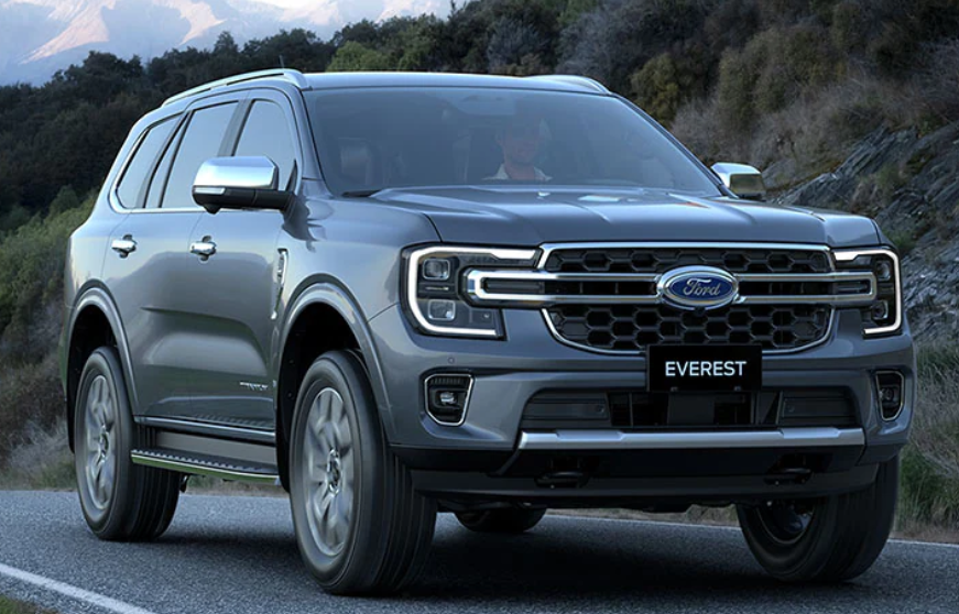 SUV All New Ford Everest 2023 Resmi Dijual di Indonesia: Tangguh dan Bermesin Turbo!