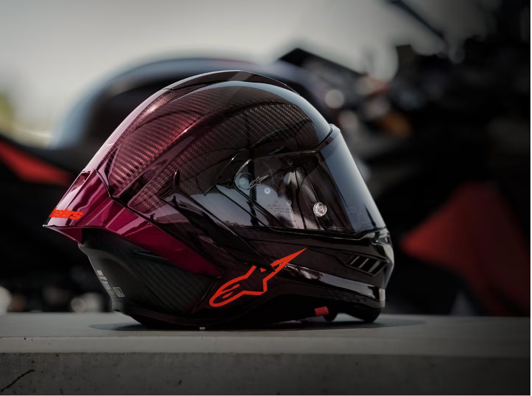 Helm Ini Cuma Diproduksi 200 Unit di Dunia, Apa yang Buatnya jadi Spesial?