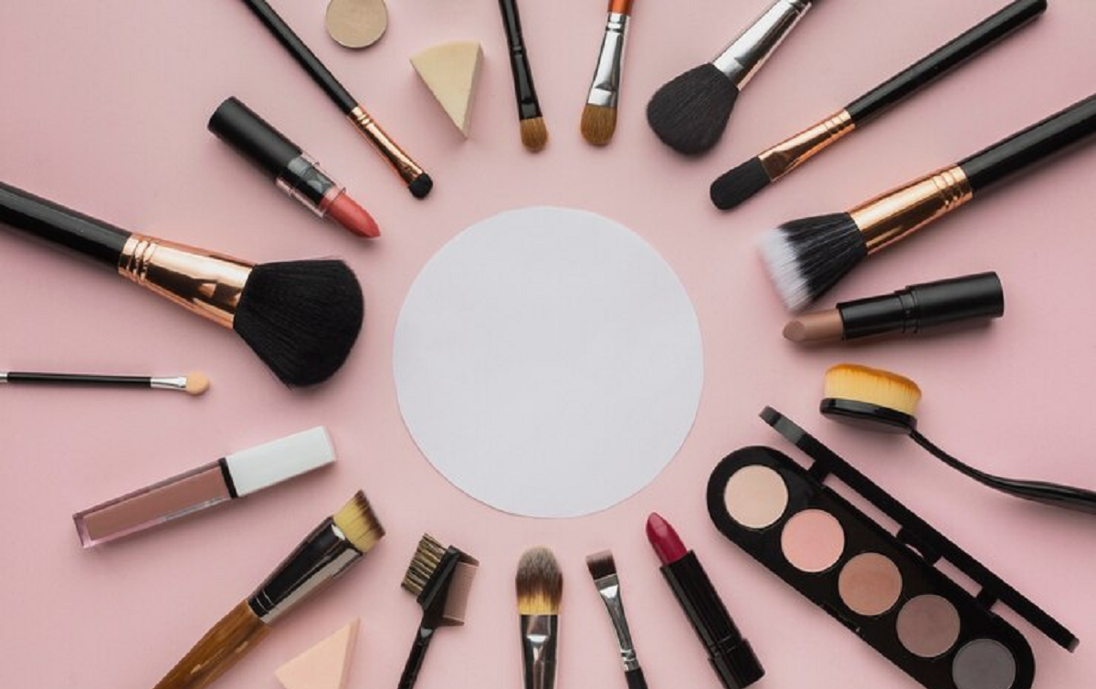 5 Tips yang Dijamin Bikin Makeup Kamu Anti Crack dan Nyaman Seharian