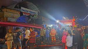 Akibat Arus Pendek, Puluhan Kios Pasar Terong Makasar Ludes Terbakar