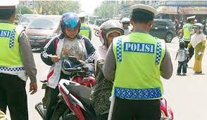 Duh! Tilang Manual Kembali Berlaku di Jakarta, Pelanggaran Apa Saja yang Bakal Ditindak?