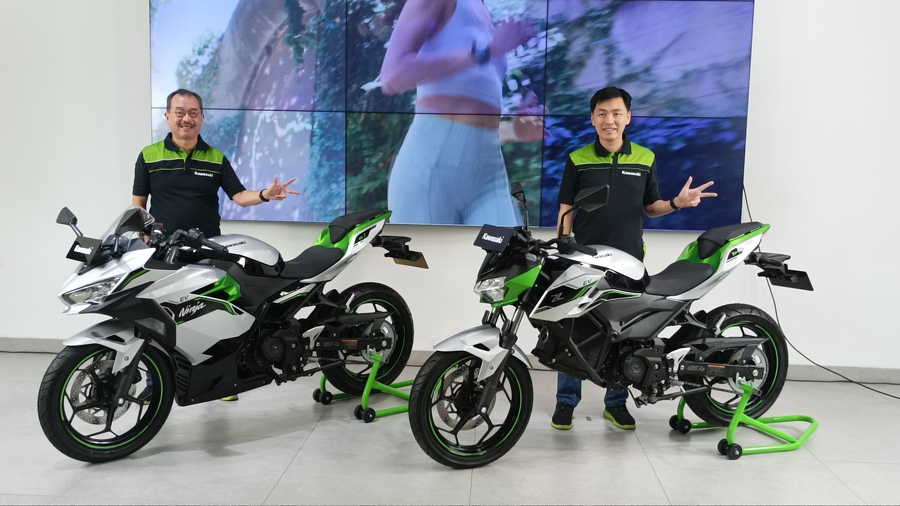 Dukung Elektrifikasi, Kawasaki Luncurkan Ninja e1 dan Z e1 di Indonesia