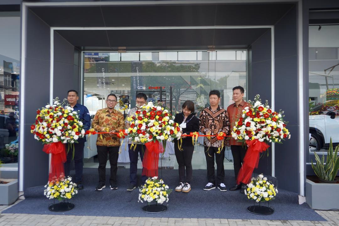 Perkuat Jangkauan di Area Jakarta Timur dan Bogor, Chery Resmikan Dealer Ke-2 di Cibubur