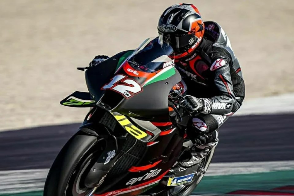 Maverick Vinales Debut Bela Aprilia Racing di MotoGP Aragon 2021: Saat ini Kami Masih Pakai Set Up Aleix Espargaro!