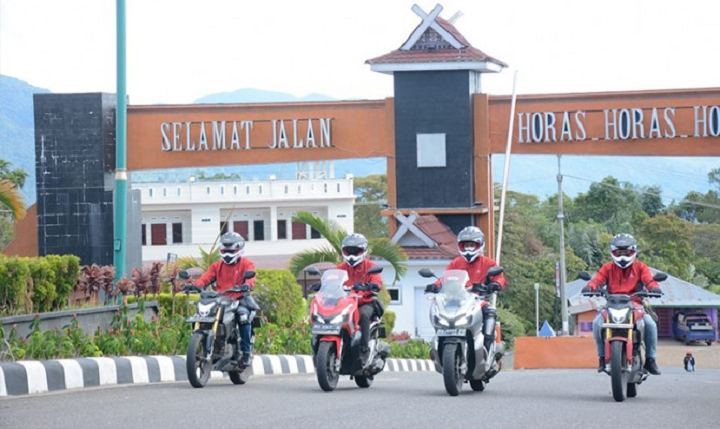 Astra Honda Community Ajak Bikers Touring Ekspedisi Nusantara Lintas 6 Pulau di Indonesia