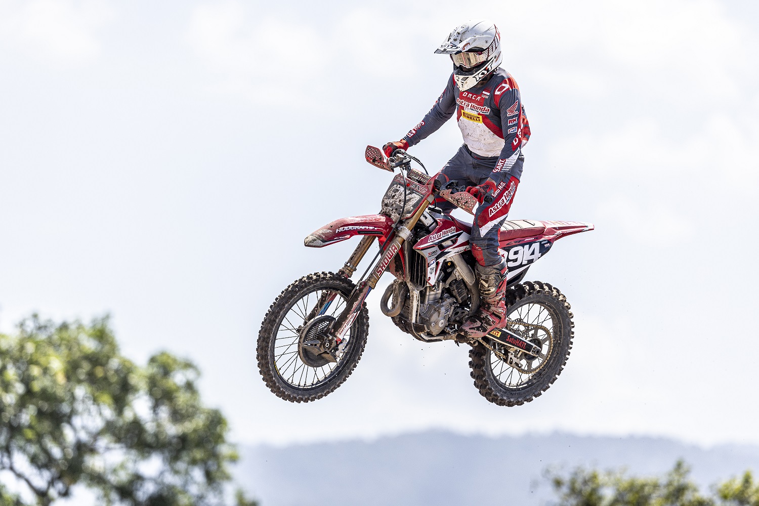 Kroser Astra Honda Tuntaskan Perjuangan di MXGP Lombok