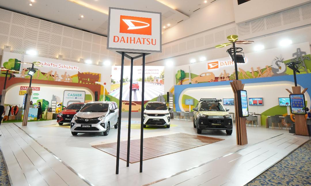 Daihatsu Sapa Masyarakat Kota Pahlawan Surabaya di GIIAS 2024