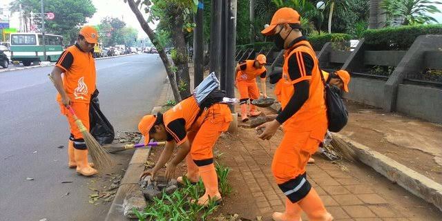 Mengenal PPSU DKI Jakarta, Segini Gaji Pasukan Oranye Itu, Intip di Sini! 