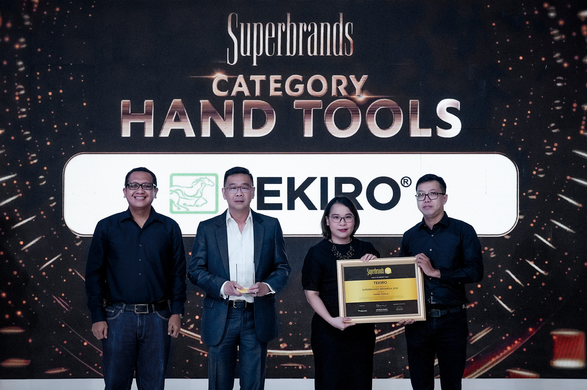 Tekiro Tutup Akhir Tahun dengan Manis, Sabet Superbrands Award 2022