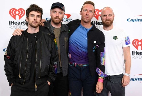 Tiket Coldplay Habis Terjual, Promotor Ingatkan Penggemar agar Tidak Pamer Tiket di Media Sosial 