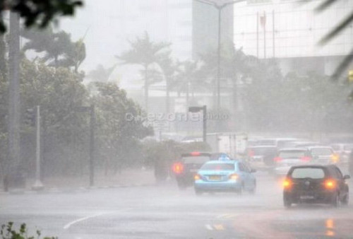 BMKG Peringatkan Potensi Cuaca Ekstrem di Indonesia pada Awal Agustus 2023!