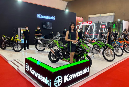 Usung Tema Elegant Sporty, Kawasaki Bawa 10 Model di IIMS 2023