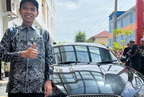Masha Allah! Diberi Hadiah Mobil Jaguar, Ustaz Abdul Somad Lelang untuk Pembangunan Pesantren