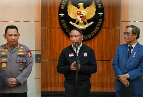 Liga 1 Indonesia Kembali Digulirkan Pasca Tragedi Kanjuruhan, Mahfud MD: Kapolri Sudah Menjamin Segi Keamanannya