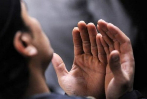 Umat Muslim Merapat, Baca Rentetan Doa Ini Mulai Saat Kamu Bangun di Pagi Hari Yuk