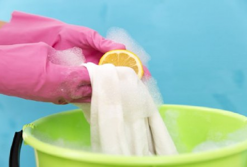 5 Cara Ampuh Atasi Pakaian Warna Luntur Setelah Dicuci, Jangan Panik Dulu