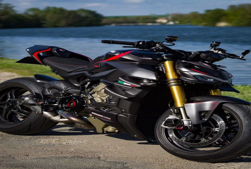 Ducati Monster: Keluarga Tertinggi dengan Sentuhan Terbaru 