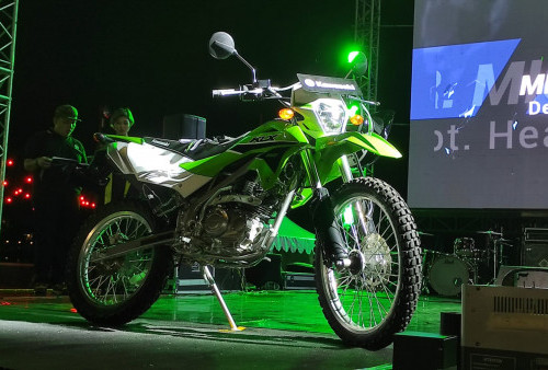 Spesifikasi Lengkap Kawasaki New KLX150 2024, Sudah Pakai Lampu LED dengan 2 Pilihan Ukuran Pelek