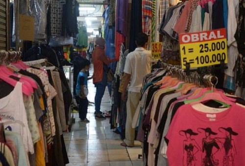 Sudah Tahu Belum Pedagang Pakaian Bekas Impor Eceran Masih Diizinkan Berjualan untuk Sementara Waktu?