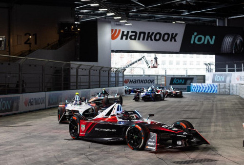 Pascal Wehrlein Raih Gelar Juara Dunia Formula E 2024 di Hankook London E-Prix