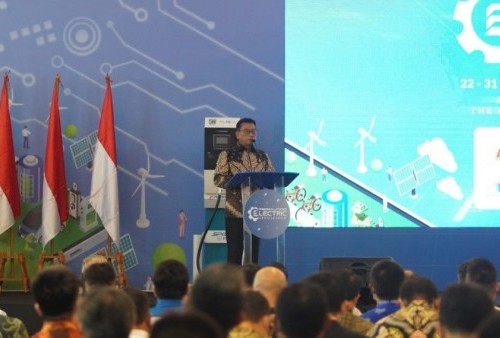 PEVS 2022 Resmi Dibuka, Moeldoko Sebut Pameran Ini Jadi Pemicu Ekosistem Kendaraan Listrik di Indonesia