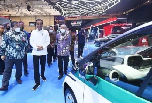 Presiden Jokowi Pasang Target 3-4 Tahun Lagi Indonesia Buat Mobil Listrik Sendiri, Strategi Apa yang Akan Dilakukan?   