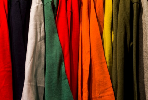 Begin Cara Menyesuaikan Warna Baju yang Tepat dan Selaras, Pakai Outfit Terbaikmu!