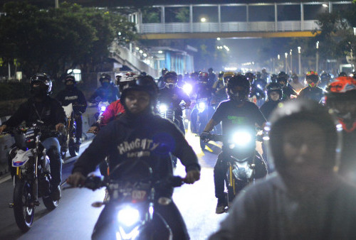 Gokil! Night Ride Supermoto Kembali Digelar, 400 Bikers Langsung Meriahkan