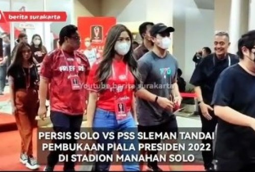 Nah Lo! Kaesang Pangarep 'Tertangkap Kamera' Bareng Cewek Cantik Saat Nonton Sepakbola, Netizen: Siapa Dia? 