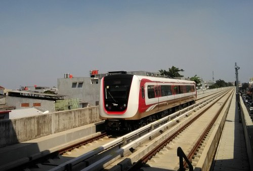 Sudah Tahu Belum? LRT Jakarta Buka Lowongan Kerja Loh!