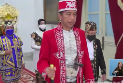 Lanjutkan Tradisi, Presiden Jokowi Kenakan Baju Adat Dolomani Saat Upacara HUT Kemerdekaan ke-77 RI