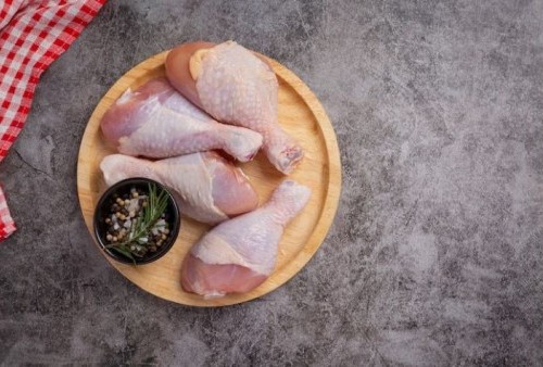 Buntut BBM Naik, Harga Ayam Potong Hari ini Ikut Naik Menjadi Rp 35 Ribu per Ekor