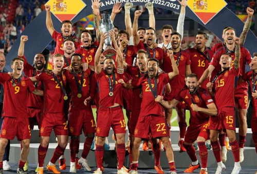 Pulangkan Kroasia, Spanyol Angkat Trofi UEFA Nations League