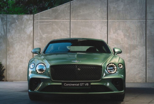 Review Mendalam Mobil Bentley Continental V8, Mewah dengan Performa Menawan