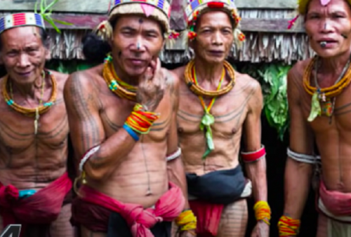 9 Suku Tertua di Indonesia yang Eksistensinya Masih 'Abadi' Sampai Saat Ini, Terakhir Ada Fakta Paling Unik!