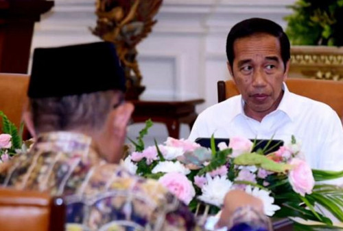 Tok! Jokowi Tetapkan 10 Nama Penjabat Gubernur di Beberapa Wilayah Indonesia, Ada Bey Machmuddin dan Nana Sudjana!