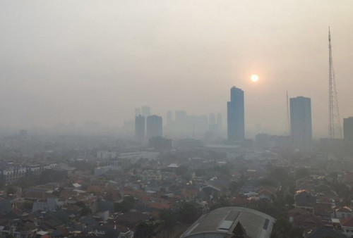 Beri Solusi Kurangi Polusi Udara di Jakarta, KLHK: 'Boleh Nggak Kita Berdoa Supaya Turun Hujan?'
