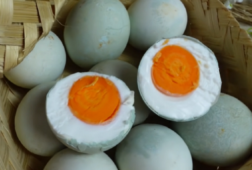 Super Praktis! Resep Telur Asin Homemade yang Cocok Jadi Menu Makanan Sehat dan Bergizi