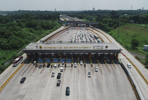 H-1 Libur Panjang Terpantau Masih Terjadi Peningkatan Lalin di Ruas Tol Metropolitan