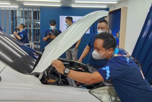 Moladin Buka Satu-Satunya Akademi di Indonesia Terkait Mobil Bekas 