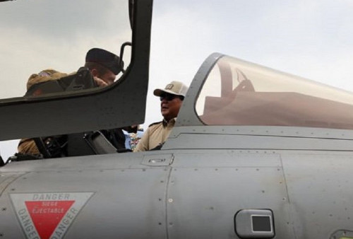 Polemik Jet Tempur Bekas Qatar, Menhan Prabowo: 'Banyak Negara yang Rebutan'