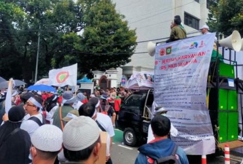 Aksi Demonstrasi SP RSHJ Tuntut Pembayaran Hak Pekerja Rumah Sakit Haji Jakarta!